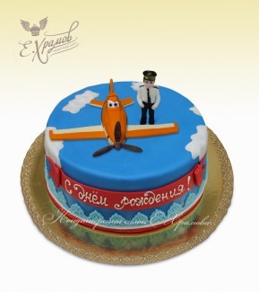 Торт Дасти и Пилот