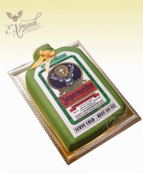 Торт бутылка Jagermeister